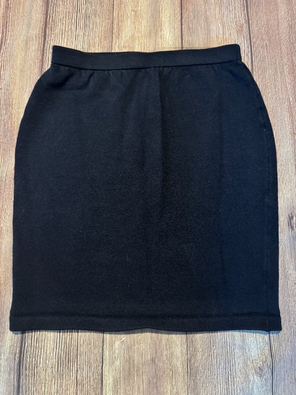 St Johns Collection Santana Black Knit Skirt Size 10 EUC